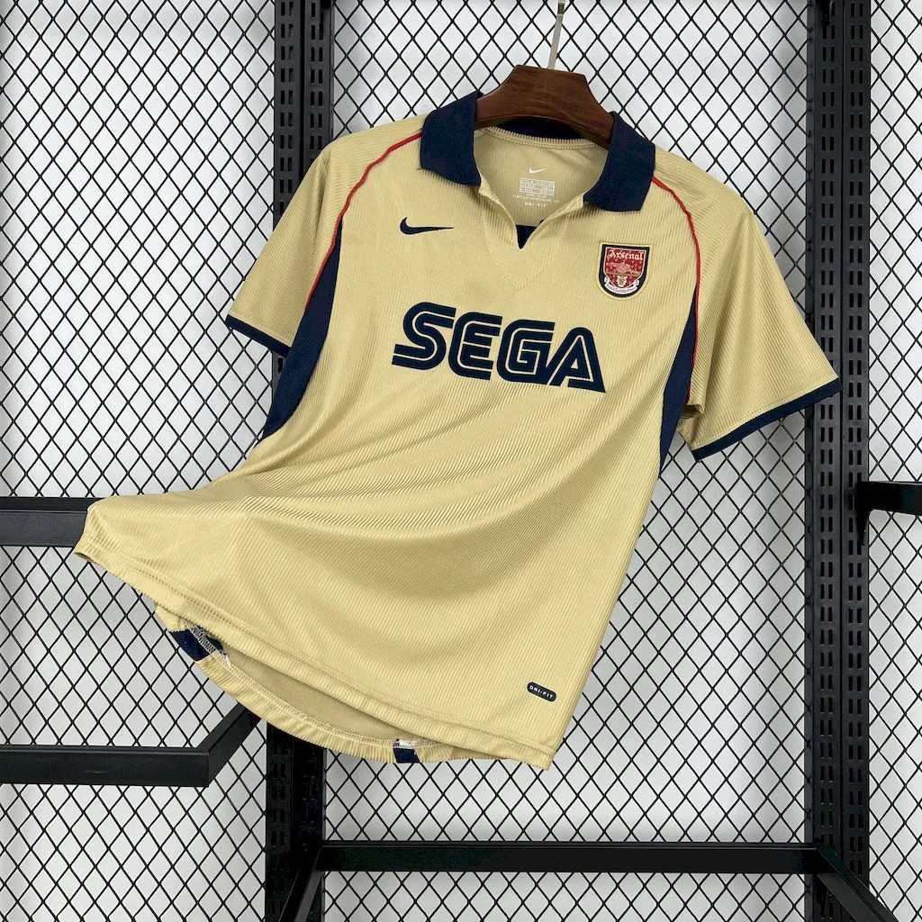 Arsenal 2001/02 Away jersey